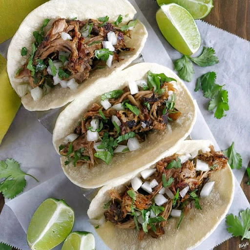 Aqui es Mexico Cocina Mexicana photo 9